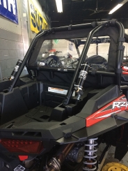 REAR WINDSCREEN RZR15